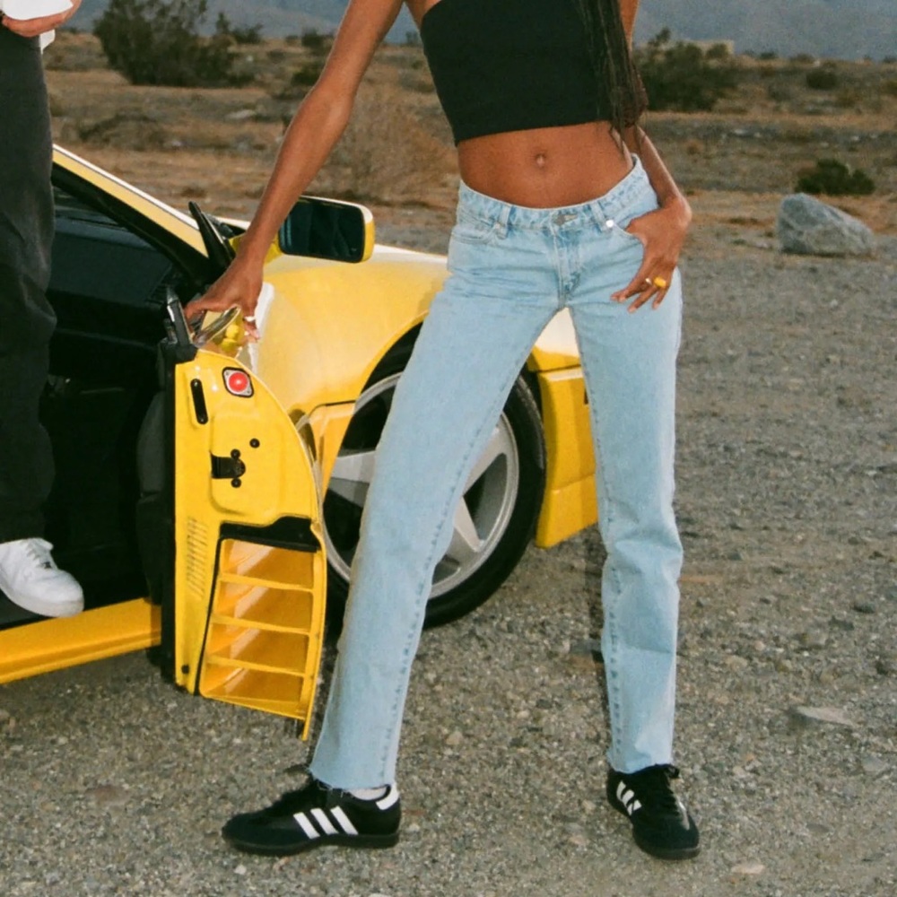 A Brand Low Rise jeans size 25